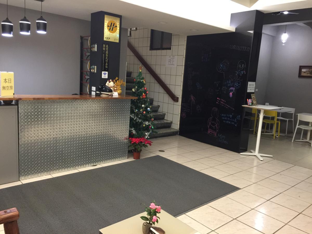 Zhu Feng Hotel Zhunan Zewnętrze zdjęcie