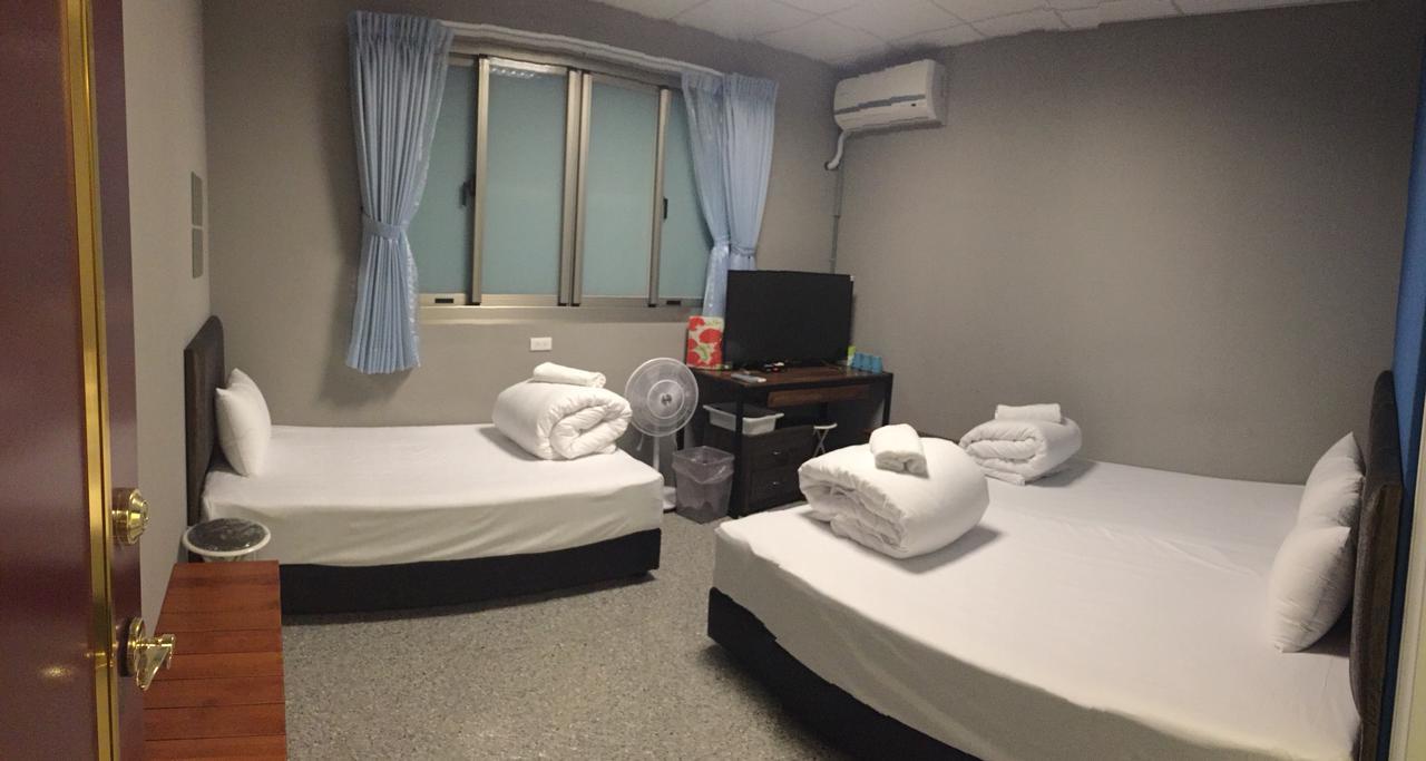 Zhu Feng Hotel Zhunan Zewnętrze zdjęcie